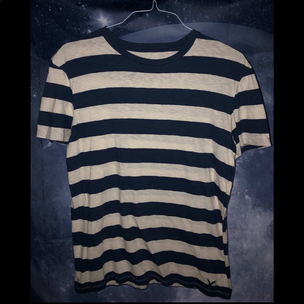 🌵American Eagle Men’s Striped T-Shirt🌵